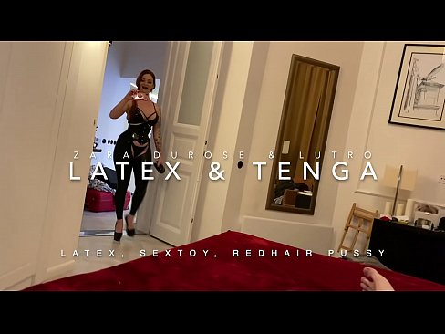 ❤️ Escada ruiva em traje de látex fodida por meio de meio-irmão Porno em nós ❌